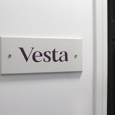 Vesta Central Bath Apartment Eksteriør billede